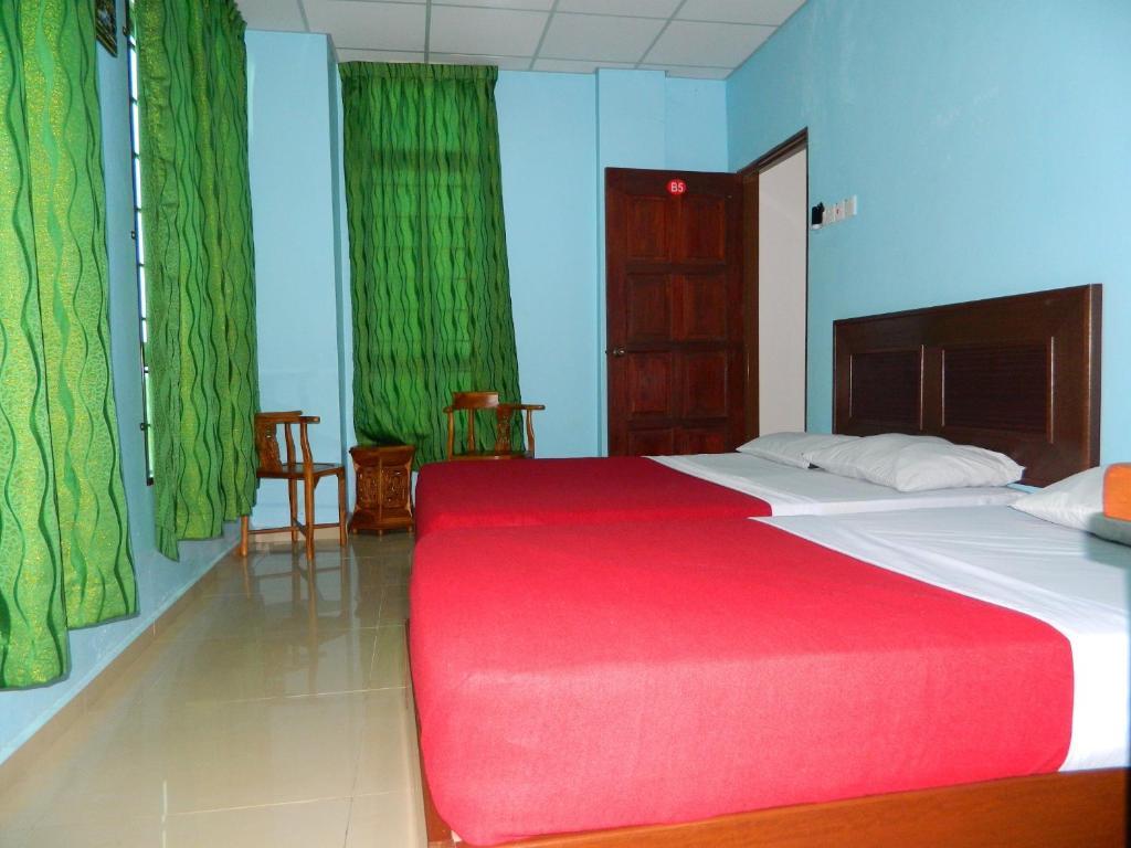 River Side Hotel Mersing Habitación foto